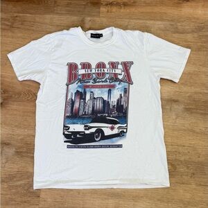 PrettyLittleThing White Bronx Graphic Tee